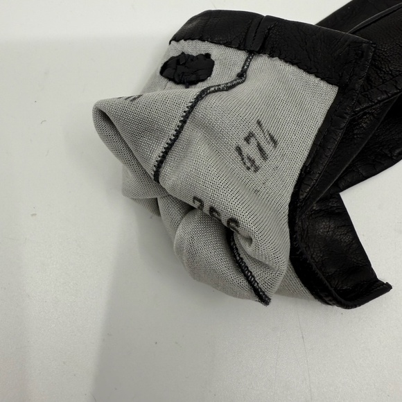 Unworn ,Vintage Black Fine Buttersoft Kidskin Gloves, Barnier, Made in France - Picture 7 of 7
